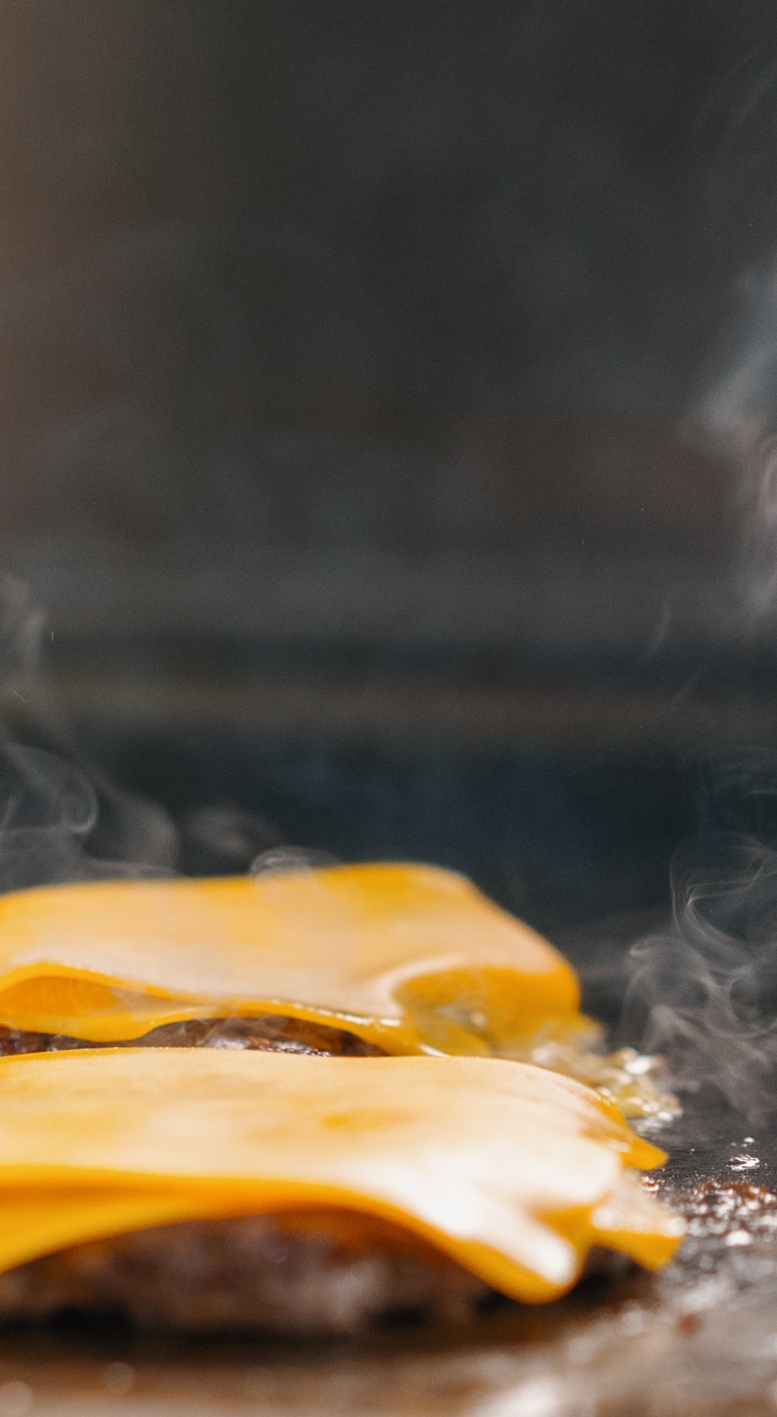 professional-kitchen-hotel-restaurant-close-up-sma-2026-03-15-23-20-54-utc.webp